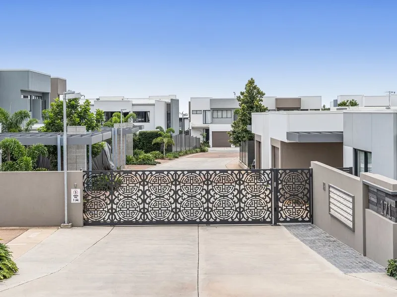 Location & Lifestyle