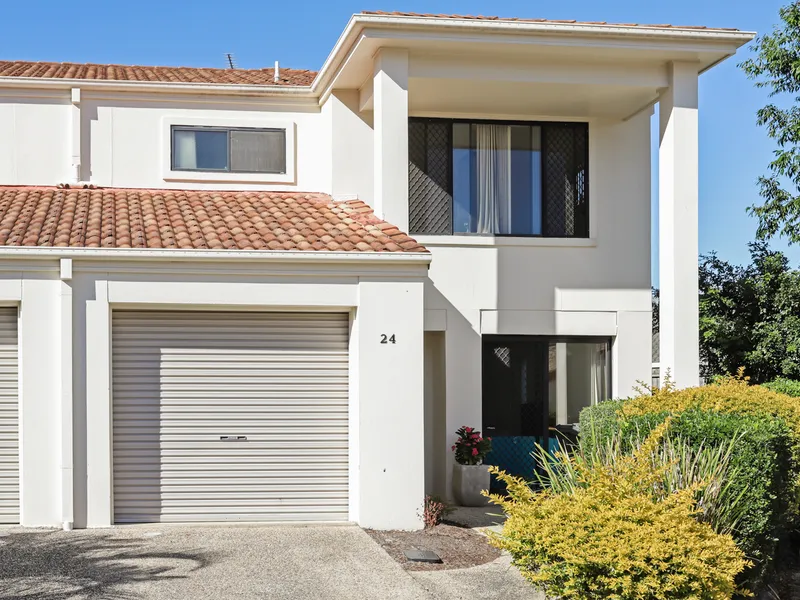 Calming Calamvale Townhouse
