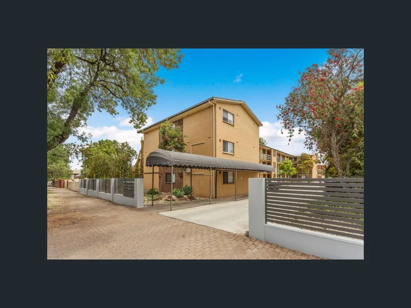 2 Bedroom Unit in North Adelaide!
