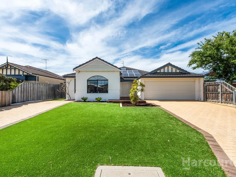 Luxury Coastal Lifestyle Beckons