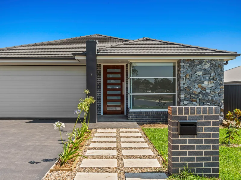 Leppington House and Land Package - Direct from the Land Developer. Single Storey house with 4 bedrooms and 2 bathrooms!!