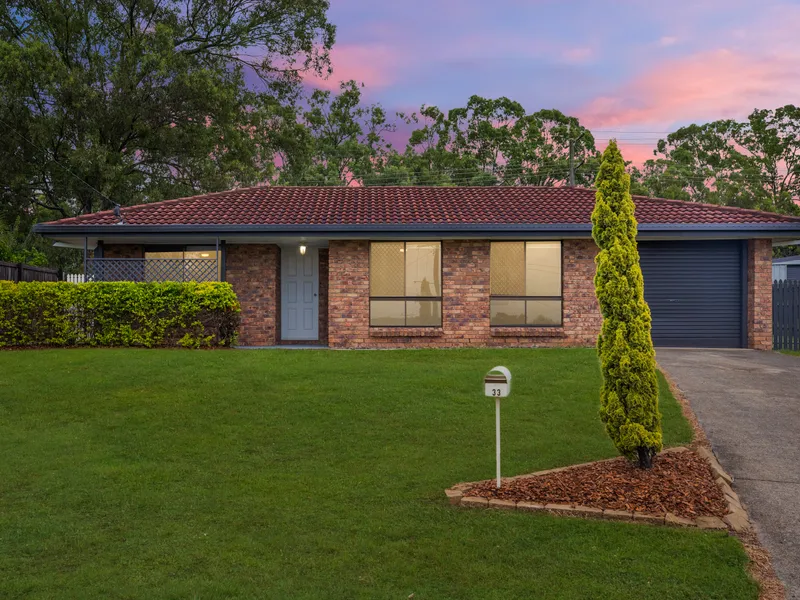 IT’S ALL DONE - STUNNING INTERNAL RENOVATION - 708m2 BLOCK