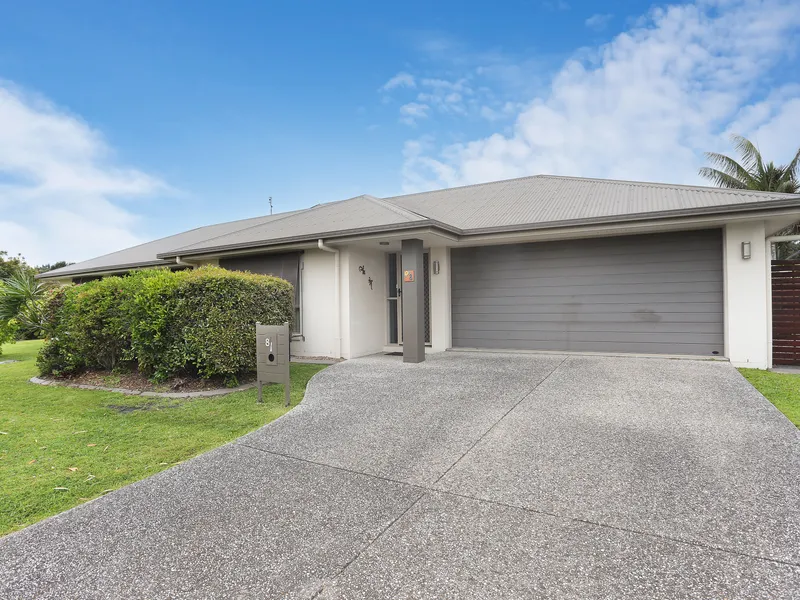 STUNNING OPEN PLAN DESIGN AND OUTDOOR ENTERTAINING!