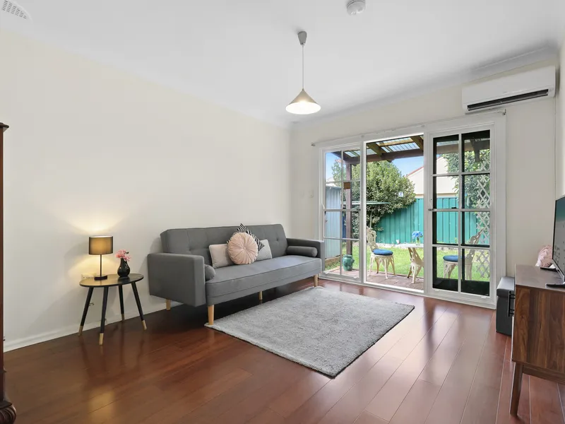 Light and bright home close to the heart of Leichhardt - available fully furnished