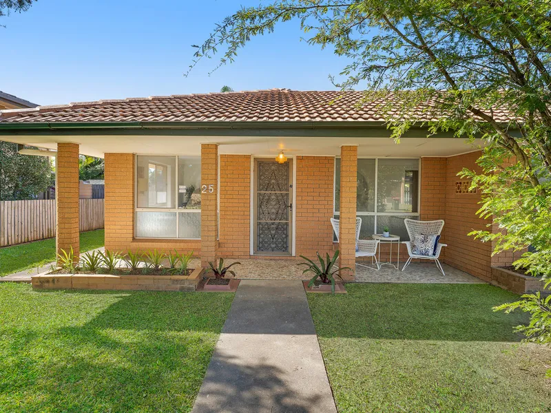 Freshly refurbished family entertainer on 685m2