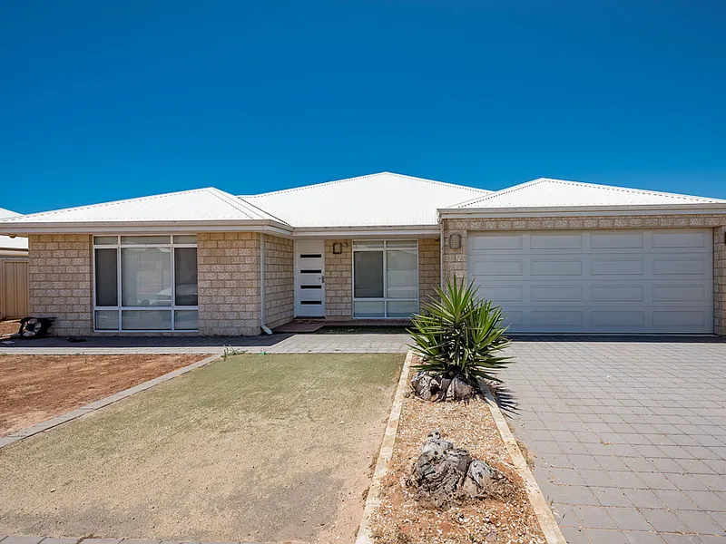 Walk To School From Here In Wonderful Wandina