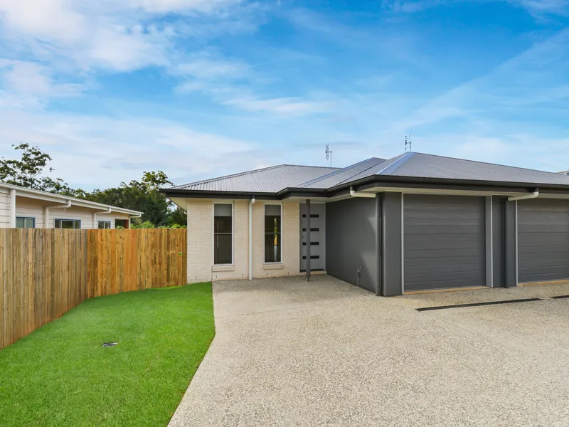 Charming Duplex in Woombye!