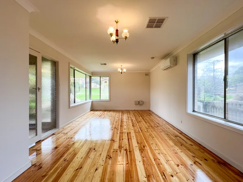 VIRTUAL TOUR COMING SOON! APPLY @ https://app.snug.com/apply/essentialpm