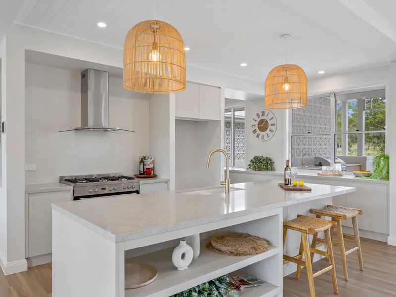 This Neighbourhood Speaks for itself...