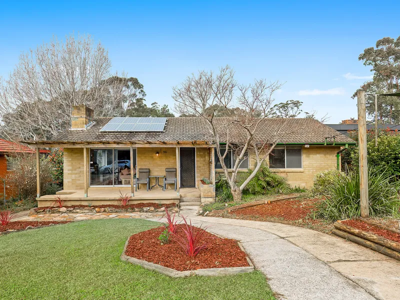 Lovely family home in peaceful, yet convenient cul-de-sac