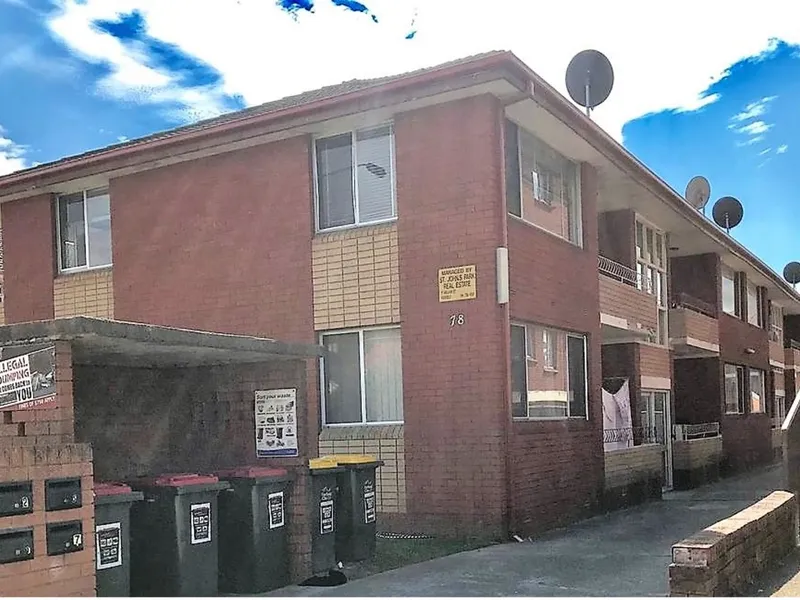 1st floor Unit 