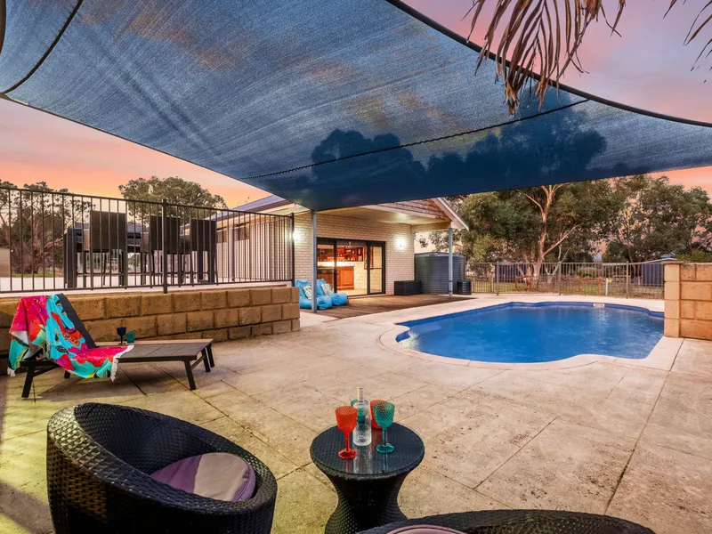 Luxurious, Rural Equestrian Retreat, on 4.4 Acres