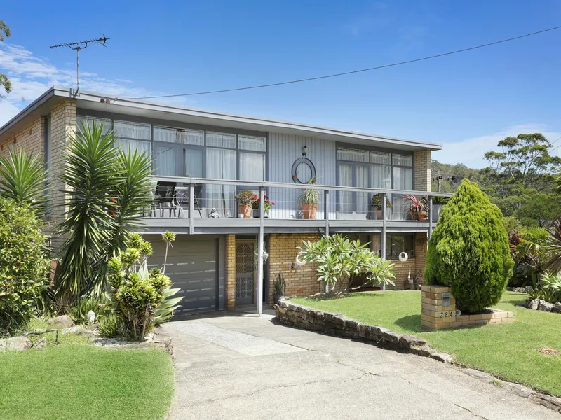 Family Entertainer in Convenient Position