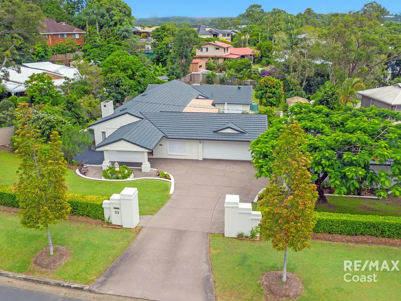 PRESTIGE HALF-ACRE ESTATE IN PARADISE RIVERS - 50 SQ HOME