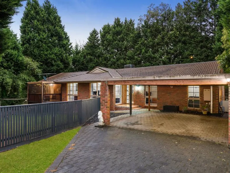 Large Family Entertainer On A Big Block