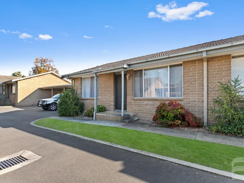 Appealing FHSZ Unit in a Fantastic Locale
