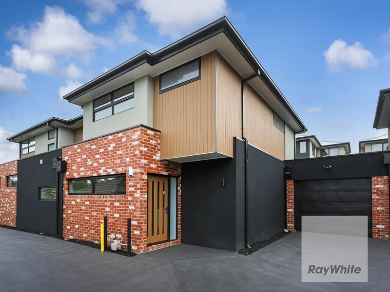 New, Bright, Spacious & Ready To Go!