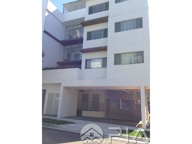 Top floor two bedroom plus study for lease in Homebush Area.