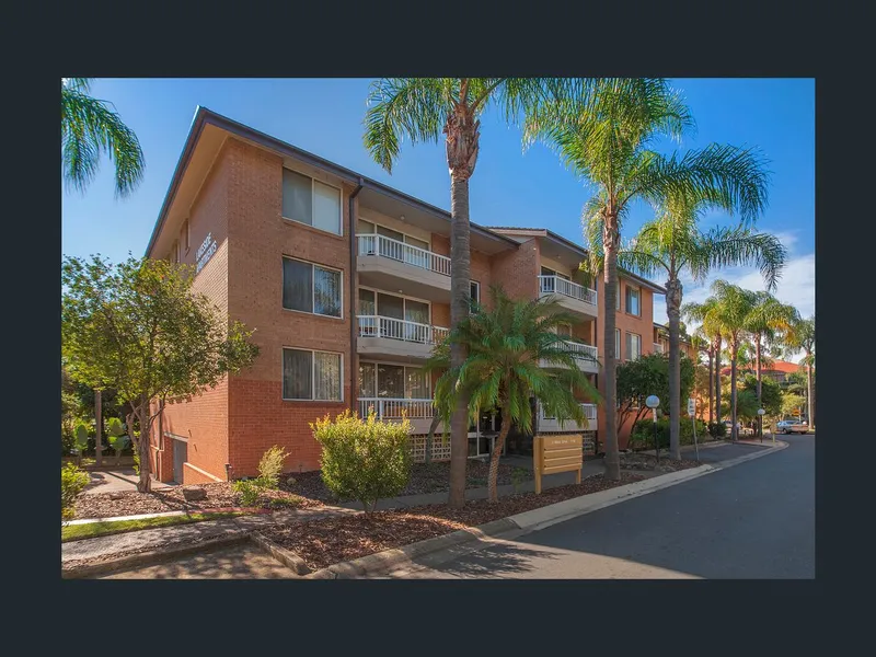 RENOVATED 2 BEDROOM 1st FLOOR APARTMENT