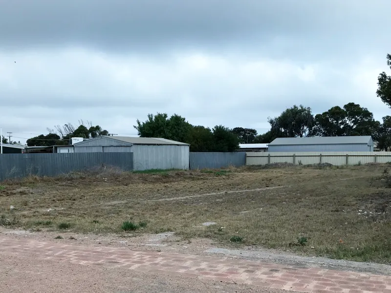 What are you waiting for? Block Reduced to sell.