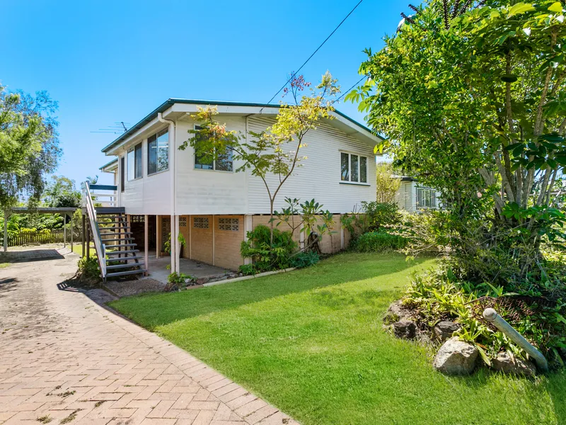 IDEAL TIMBER RENOVATOR ON 610M2 BLOCK!