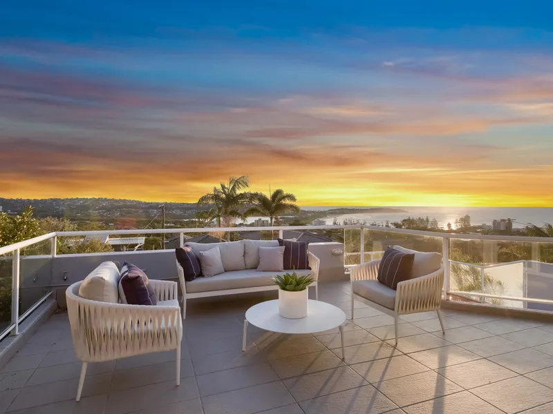 CUSP OF NTH CURL CURL - WITH JAW DROPPING VIEWS!