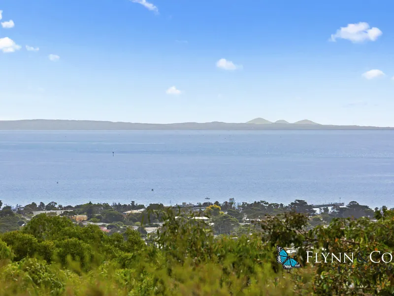 Golf Course & Bay Views