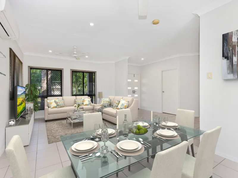 Walk to James Cook University or Townsville Hospital, no better location.