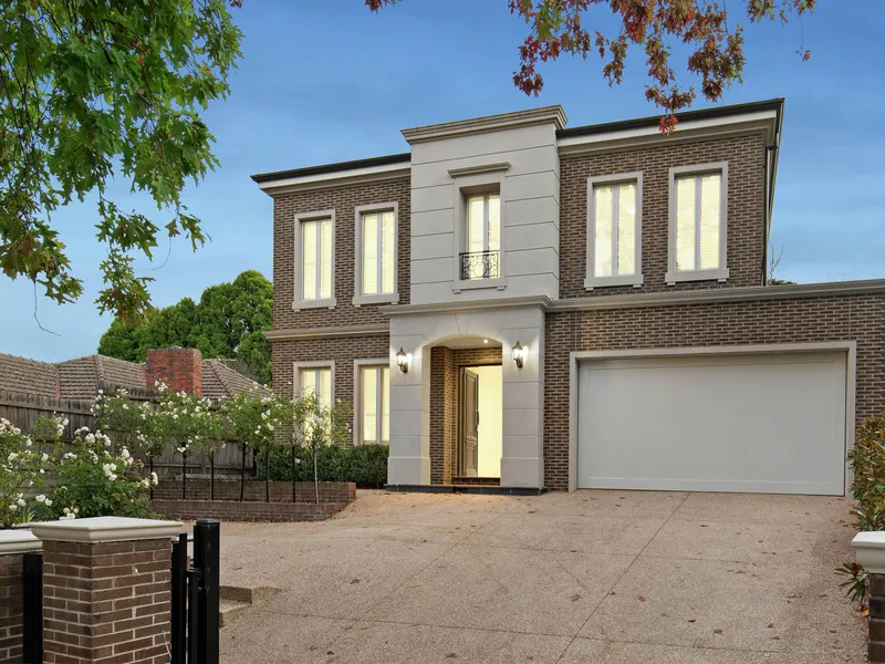 Elegance and Luxury in Elite Location