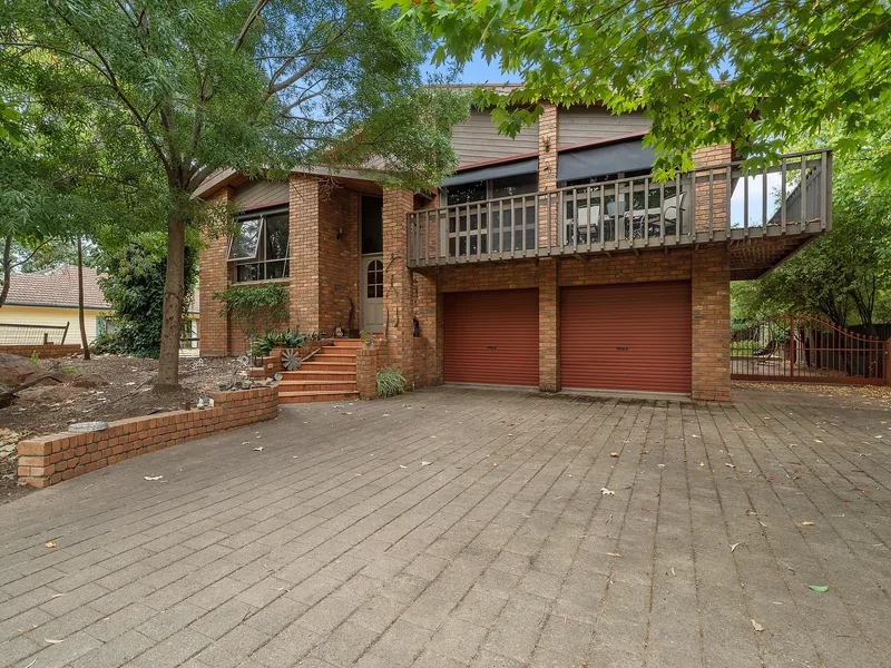 Entertainer's Dream in Prime Benalla Location