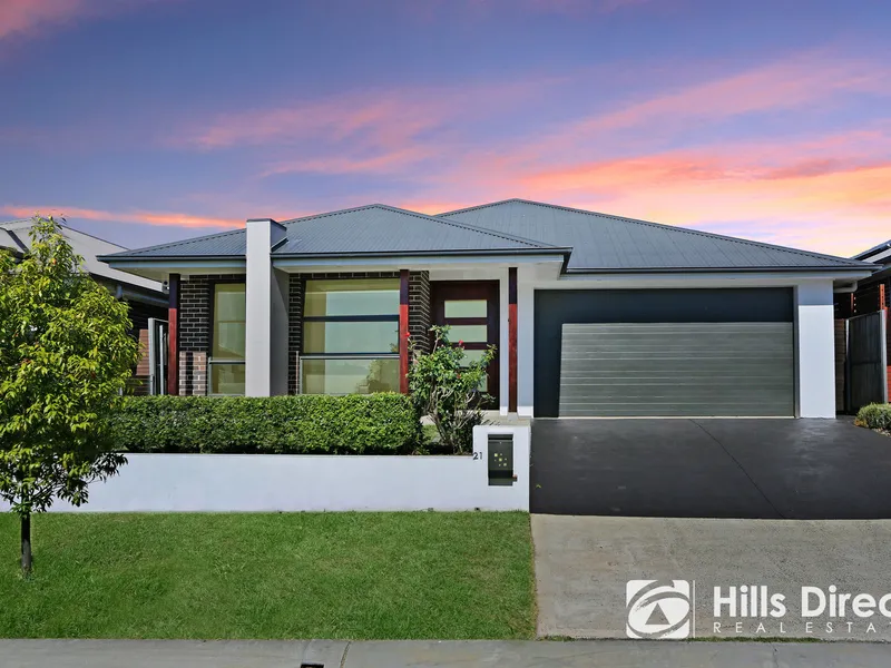 Luxurious family home close-by schooling and parklands!