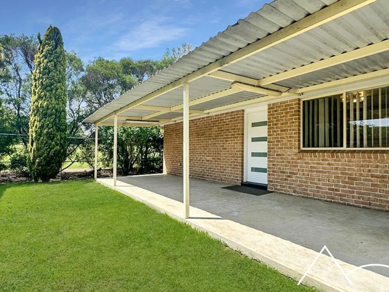 Enchanting Granny Flat: Your Oasis in Casula with Gas and Water on the House!