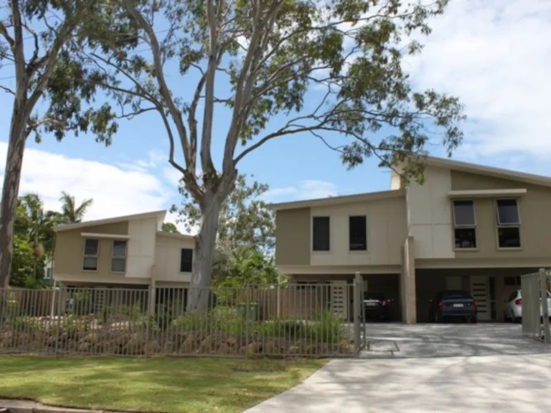 4 bedroom townhouse 