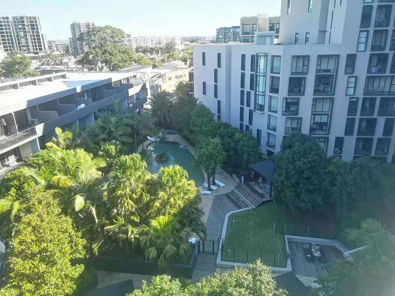 Emerald Park Zetland- Partly furnished 1 Bedroom Apartment for Rent!