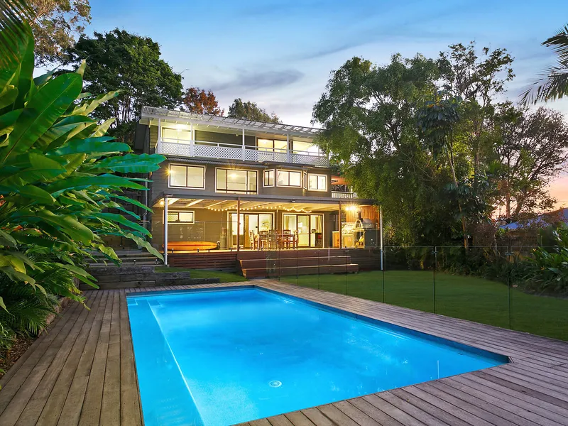 Large family entertainer 