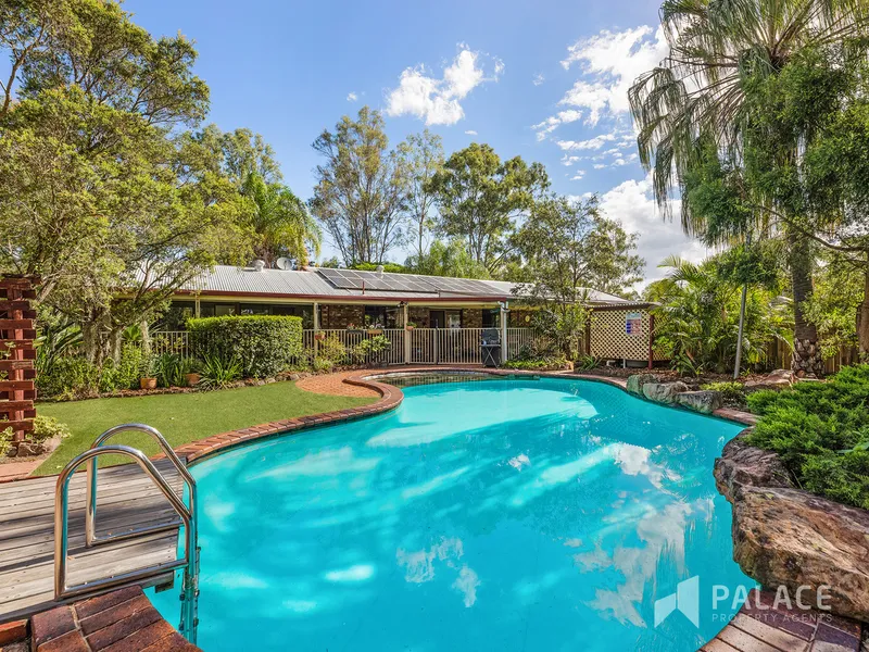 Comfortable Acreage Living