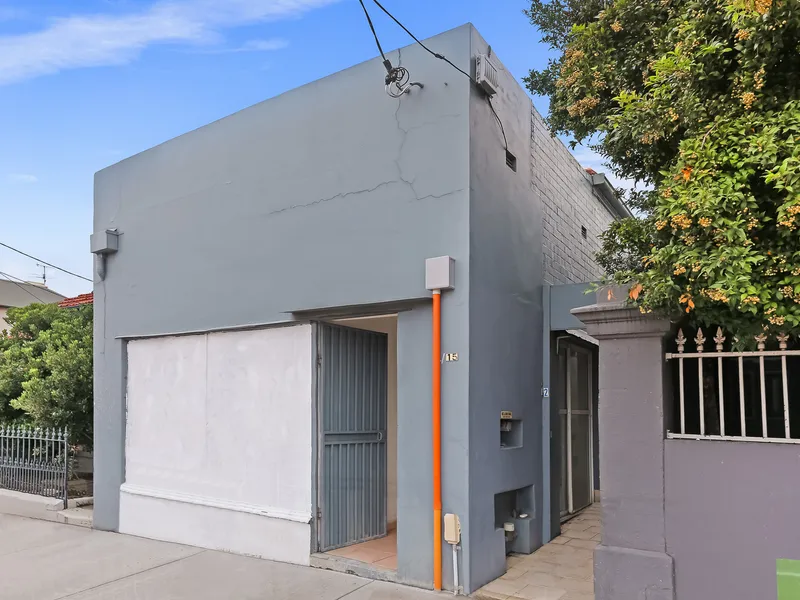 Builders, Renovators And Investors - A Diamond In The Raw