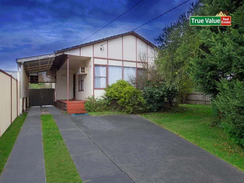 Quite Location and Great Potential...!!! Vendor Must Sell...!