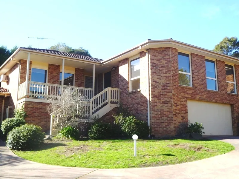 BEAUTIFUL, FAMILY-FRIENDLY ESTATE