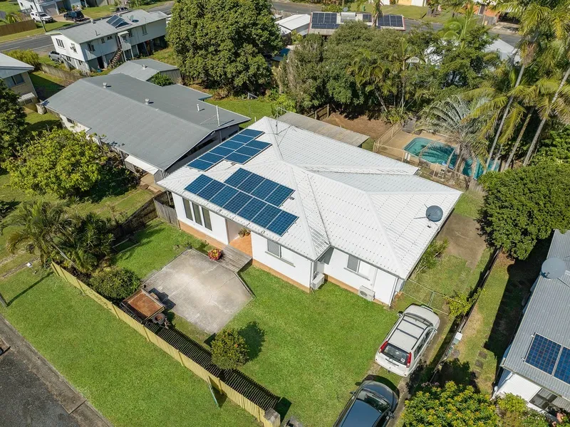 Family Home with Pool