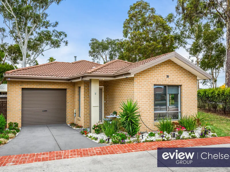 Immaculate three bedroom residence with your own street frontage & no attached walls!
