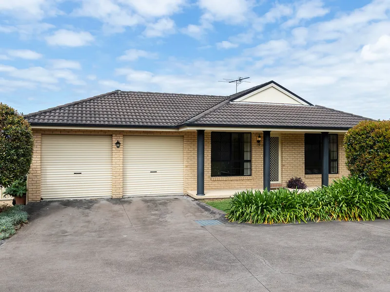 PEACEFUL COMPLEX WITH SUPERB VIEWS