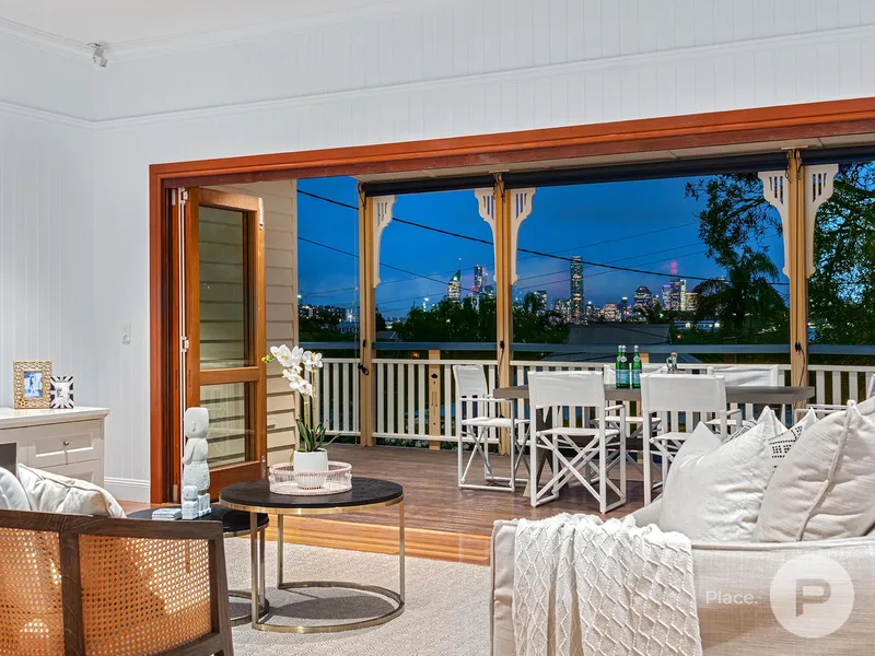 Magnificent Queenslander on 905sqm allotment with stunning city views