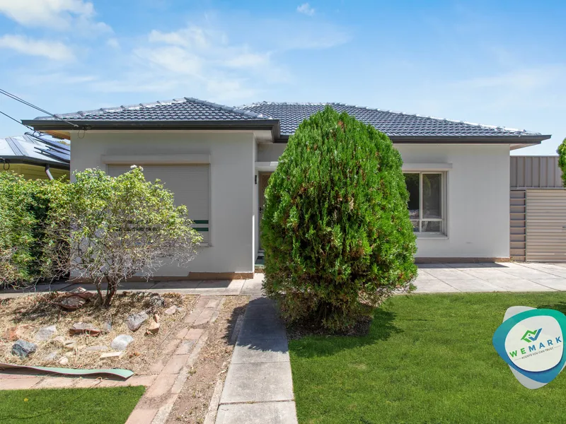 🏡 For Sale: Modern Elegance Meets Charm at 5 Karina Crescent, Holden Hill