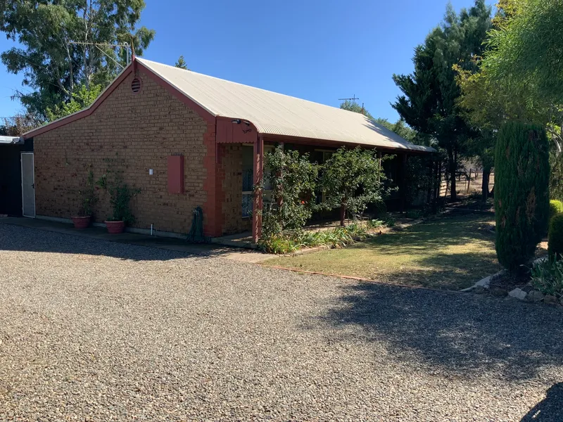 Rural Retreat , Residential Comfort