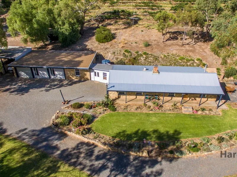 Under Contract - Historic Cottage c.1900 & adj accommodation