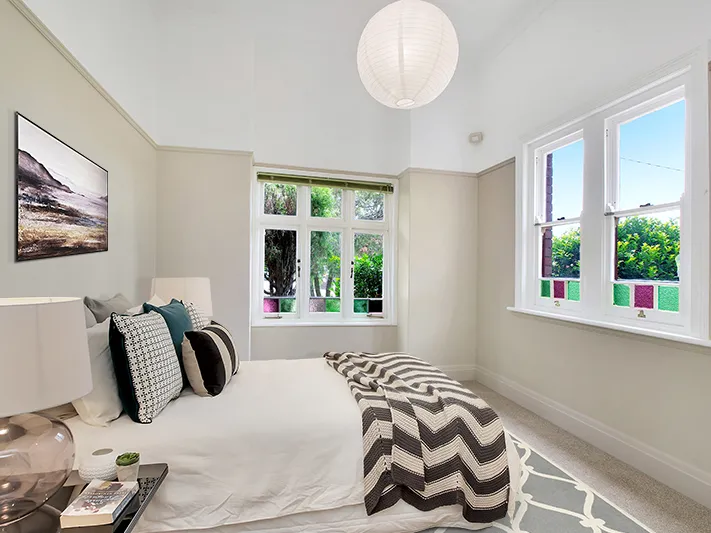 Duplex of Grand Proportions with Utility Bills Included!