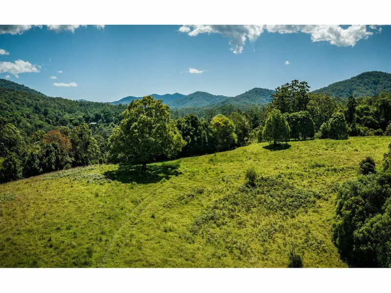 Privacy and tranquility with magnificent riverfront.....YOUR OPPORTUNITY.