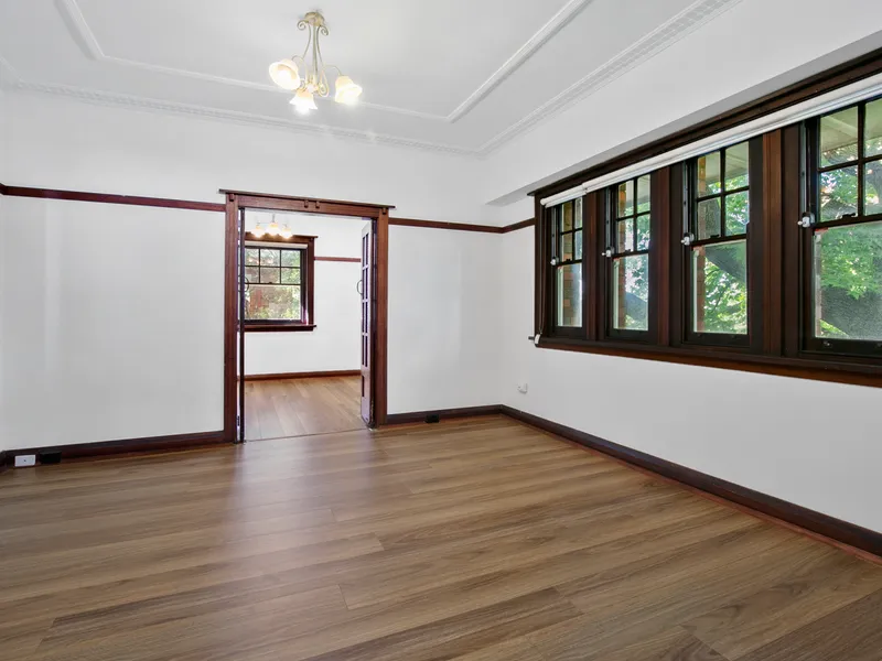 Large Art Deco 2 or 3 Bedroom Unit With Warmth and Charm