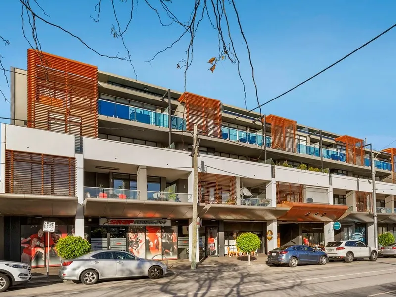 LARGE MODERN TWO BEDROOM APARTMENT| HODGES CAULFIELD